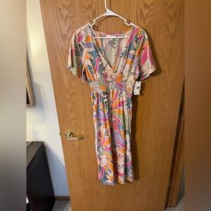 Rip Curl Multicolor Leaf-Print Maxi Dress in Pink, Orange, Green, Purple